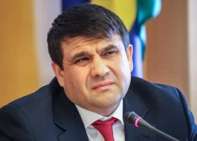 Компания тюменского эсера-олигарха получила место в региональном строительном топе