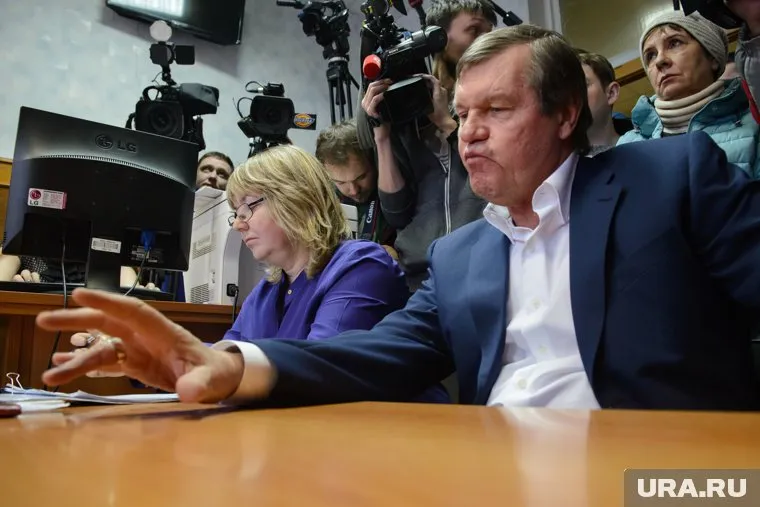 На данный момент Александр Новиков находится под действием подписки о невыезде.