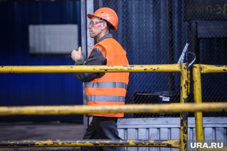 Сокращать рабочий день 28 декабря в России не будут