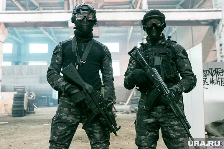 ВС РФ взяли в плен двух американских наемников возле Харькова, сообщает СМИ