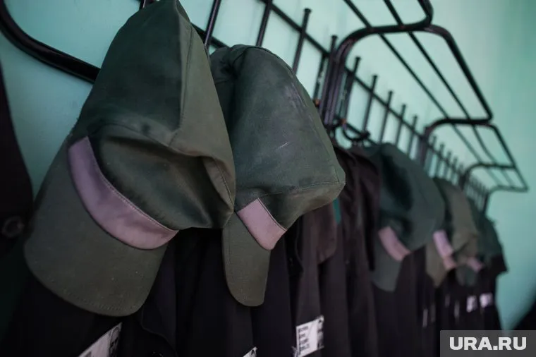 Двое осужденных ИК пострадали на производстве