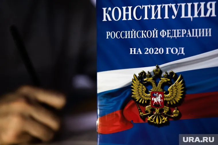 Обвиняемый экс-депутат решил не свидетельствовать против себя, что разрешено Конституцией РФ