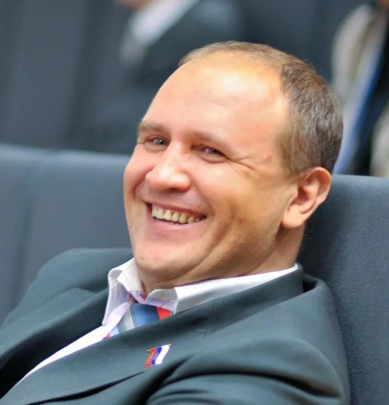 Шмонин Эдуард, шмонин эдуард