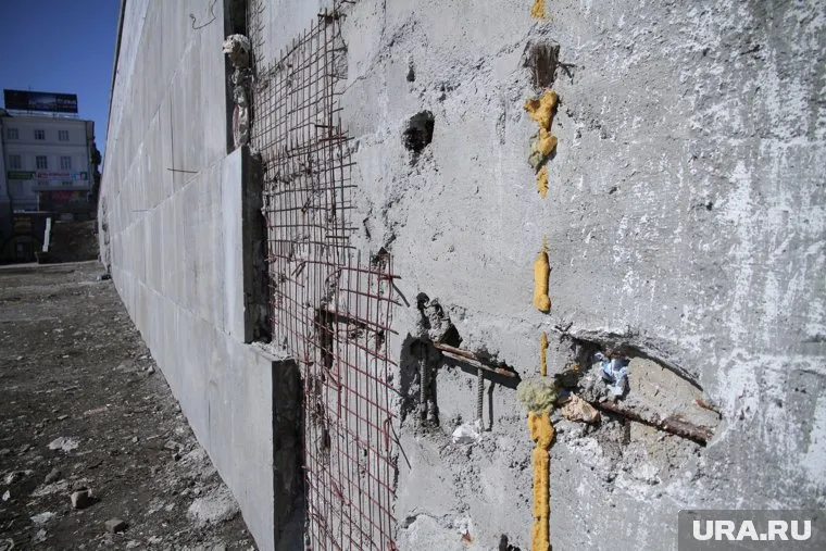 Здание начали строить около 10 лет назад (архивное фото)