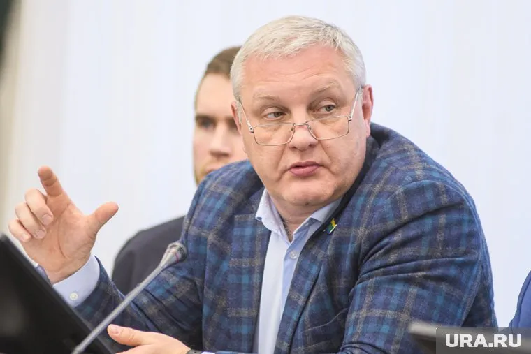 Ранее Александр Колесников назвал протестующих против реконструкции парка «террористами»