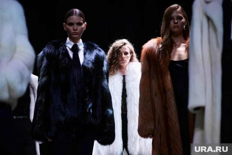 Sencellerie представил коллекцию шуб из люксового меха норки, лисы, яка и овчины