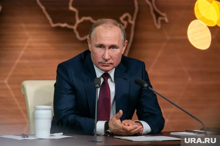 Президент России не поддержал полный переход на дистант