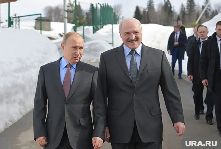 Путин и Лукашенко договорились о развертывании совместной региональной группировки войск