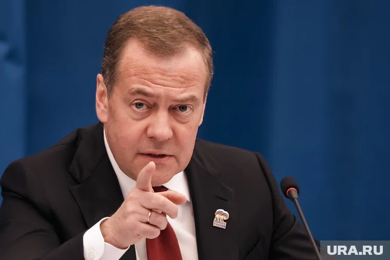 Медведев заявил, что СВО будет длиться столько, сколько необходимо России для достижения целей