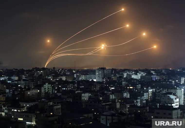 ЦАХАЛ заявила о намерениях вторгнуться в центр Газы и задержать глав палестинской группировки в рамках операции