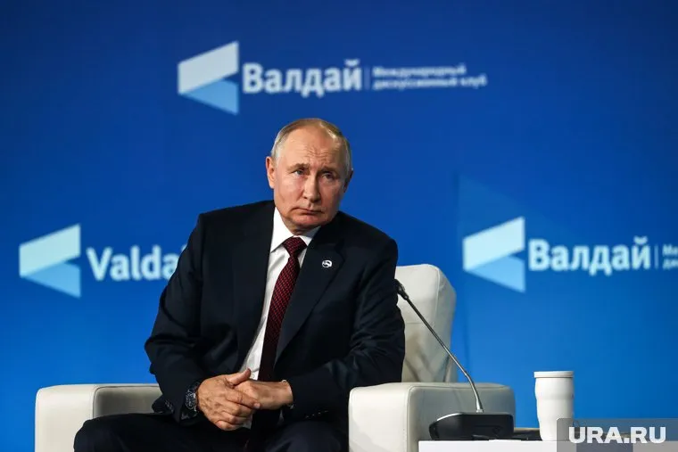 Путин высказался по поводу бойца дивизии СС и реакции Зеленского на его появление в парламенте Канады