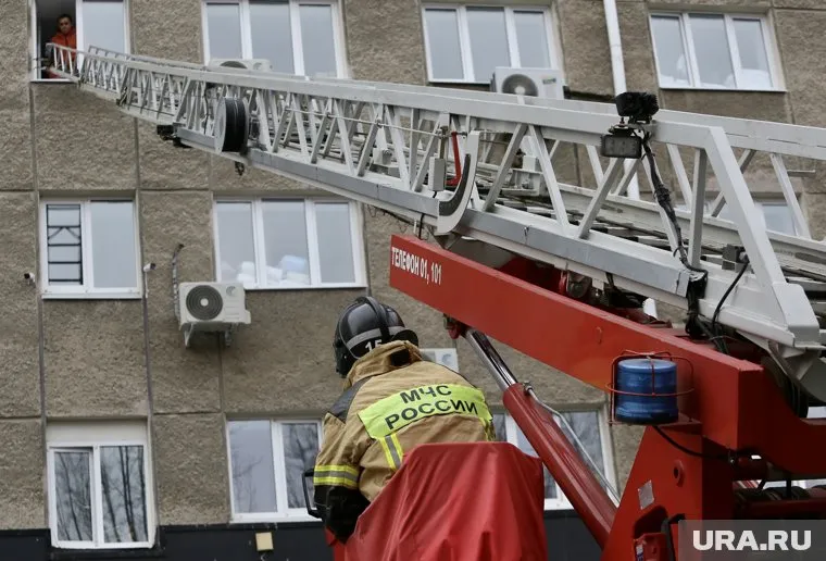 За последние сутки в Курганской области произошло 12 пожаров