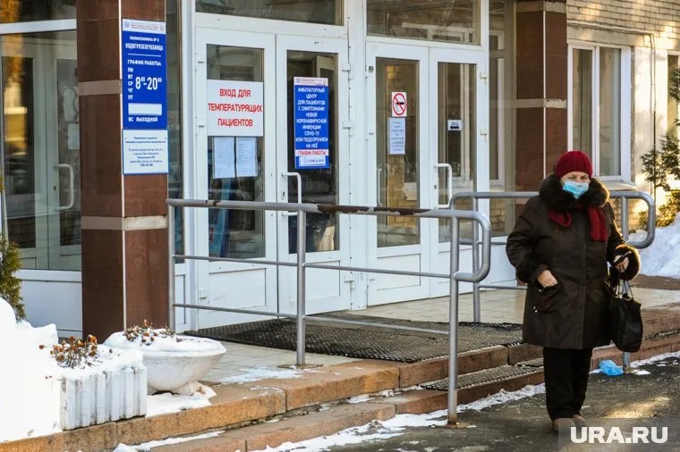 Власти Пермского края оставляют пока только по одному COVID-центру в районе