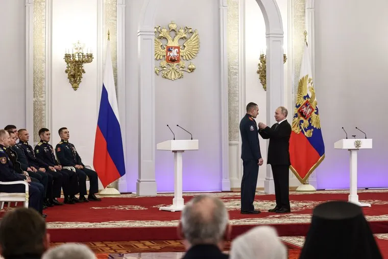 Президент России Владимир Путин на вручении наград Героям России в Кремле. Москва