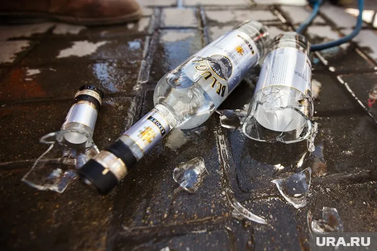 Пациенты не смогли получить помощь от нетрезвого медика