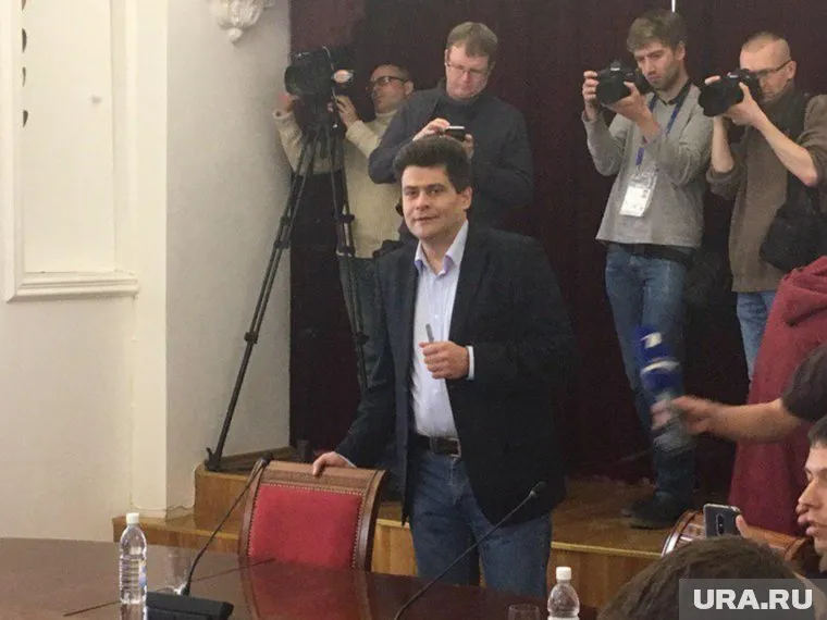 Александр Высокинский на встрече с горожанами