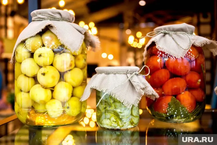 Всего планируется закупить 9000 килограмм солений