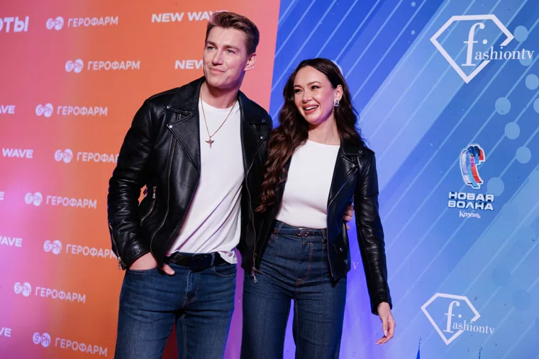 В пресс-службе конкурса отметили, что профессионализм Воробьева и Гарифуллиной гарантирует зрителям незабываемое зрелище 