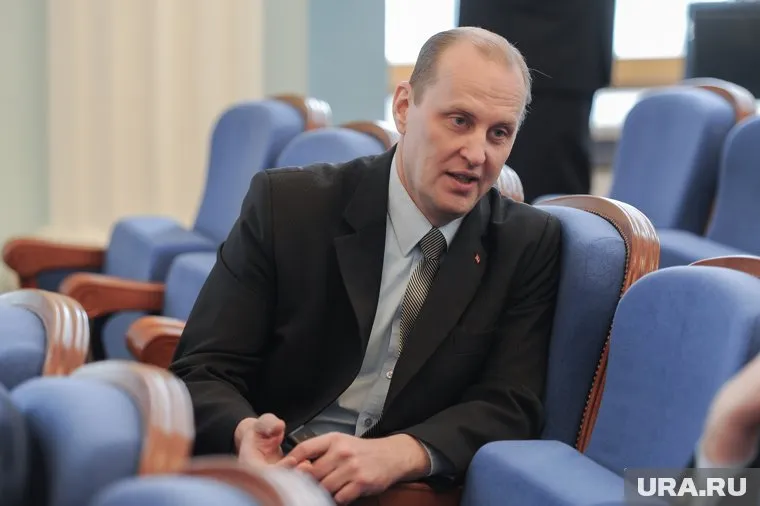 Евгений Савченко дорабатывает последние дни в должности министра