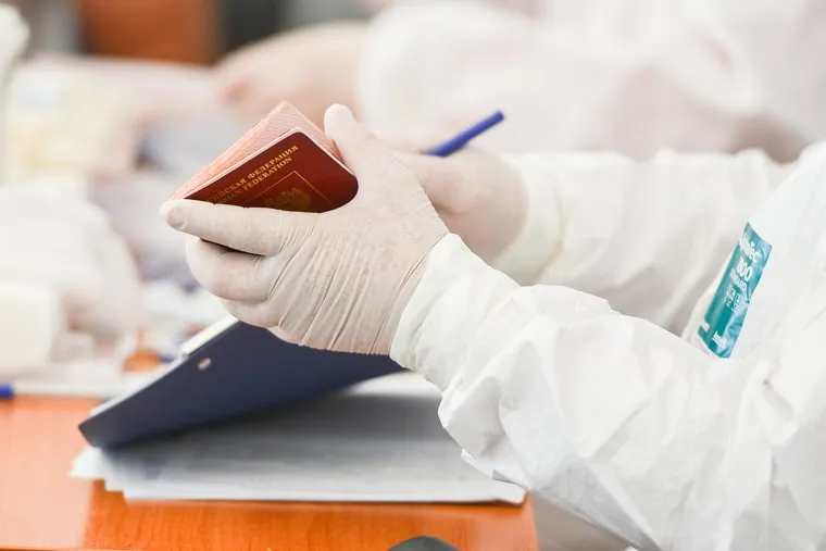 Таможенный пост «Аэропорт Баландино», прибытие рейса Душанбе - Челябинск. Челябинск 