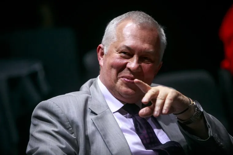 Дискуссионный клуб Дмитрия Гусева "WTF?" на тему "Пенсионная реформа или маневр?" Москва