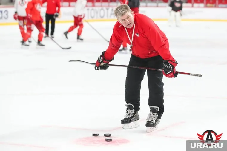 Канадский тренер отработал в Екатеринбурге 1,5 года