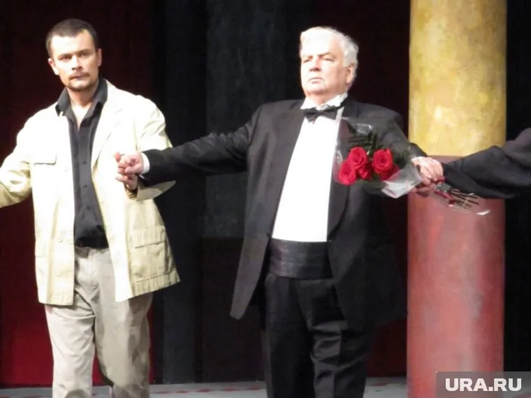 Знаменитый артист находится в реанимации