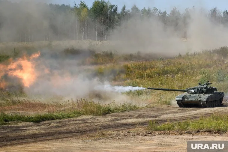 Российским танкистам поставлена задача не дать закрепиться бойцам ВСУ на своих позициях
