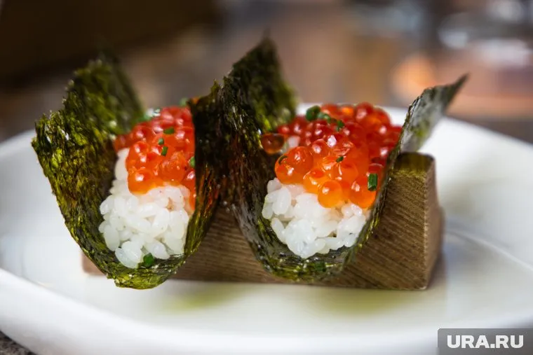 Не нужно покупать икру с запрещенной добавкой Е-239, заявили в Роспотребнадзоре