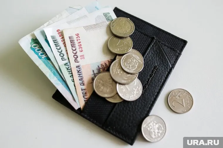 Инфляция в России продолжает расти, сказал Владислав Антонов