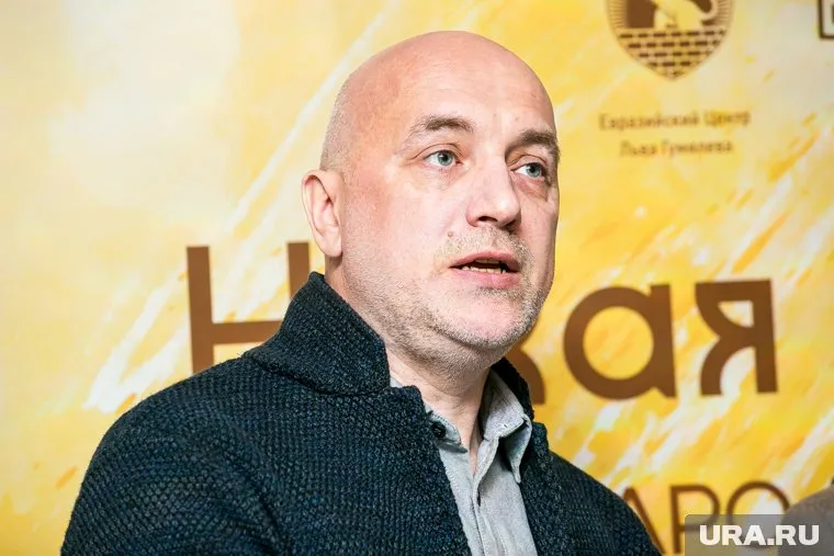 Захар Прилепин презентовал в Тюмени проект «Новая Евразия»