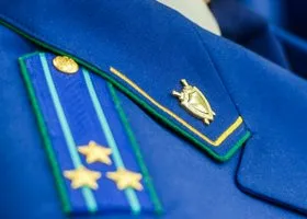 Пермские прокуроры проводят проверку после пожара на нефтебазе в Осенцах