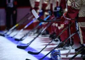 Организаторы дали отмашку екатеринбуржцам, желающим попасть на матч звезд мирового хоккея