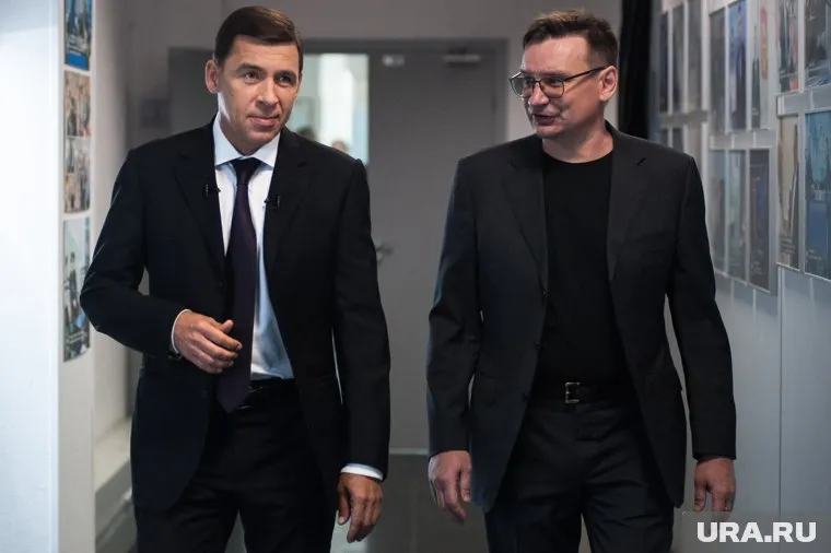 Стуликову (справа) готовы предложить новый пост — область не бросает эффективных менеджеров