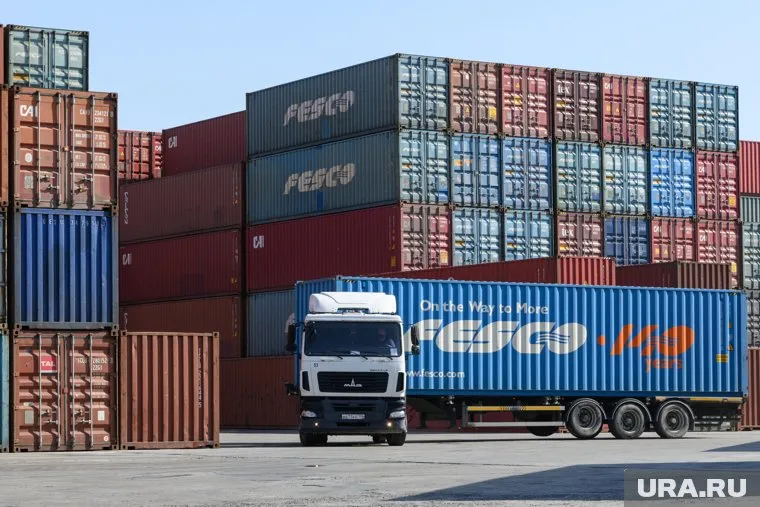 Китай должен самостоятельно прекратить поставки в РФ