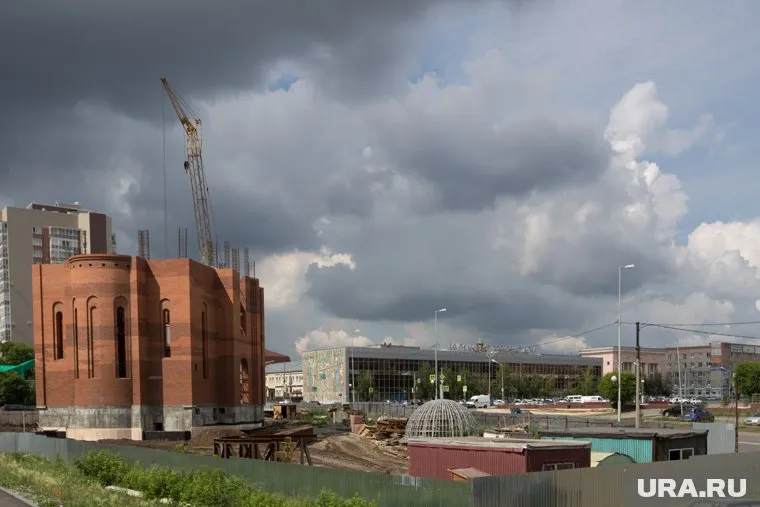 В Кургане уже строится Свято-Троицкий храм на берегу Тобола