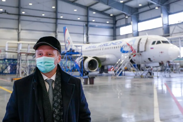 Елка желаний в Кольцово. Екатеринбург