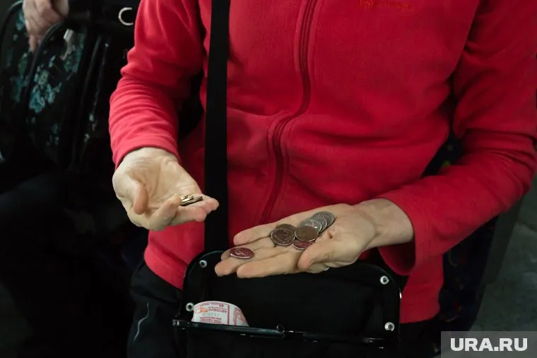 Повышение ключевой ставки хорошо для среднего класса, но плохо для большинства жителей России, полагают эксперты