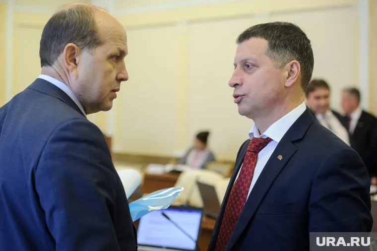 Михаил Волков (слева) заместителя потерял, а Леонид Рапопорт (справа) - нашел