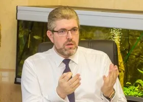 После поручения Бастрыкина мэра из ХМАО допрашивали четыре часа