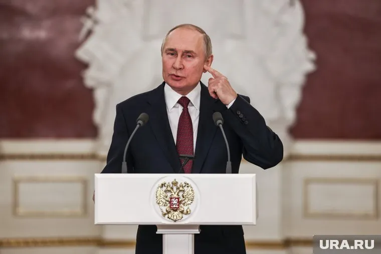 В США считают, что Владимир Путин защитит россиян от нападок Запада