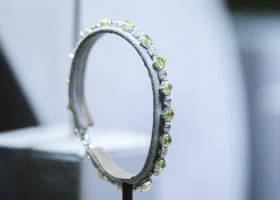 Екатеринбуржцы в десять раз чаще стали покупать дорогущие украшения