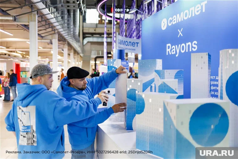 На полную раскраску макета квартала у художников ушло четыре дня 