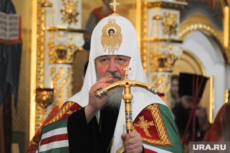 Патриарх Кирилл отметил пользу молитв для изгнания бесов в лечении душевнобольных