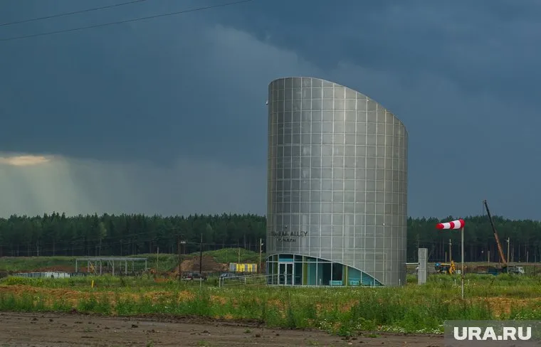 Работы на площадке должны начаться 31 июля и завершиться не позже 15 декабря