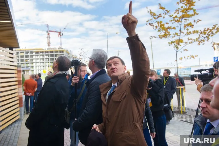 Журналисты активно освещали открытие "Дацюк-арены", но что происходит там сейчас, никто не пишет. "URA.Ru" разобралось в вопросе и обнаружило амбициозную школу свердловского хоккея