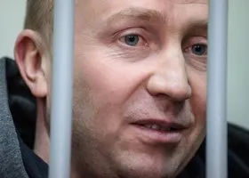 Подчиненный возил свердловского полковника Дьякова на передачу взяток в УФНС