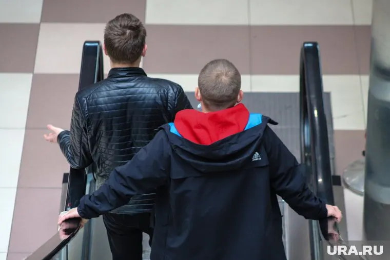 Жители Салехарда считают, что в драке в «Пятерочке» виноваты подростки