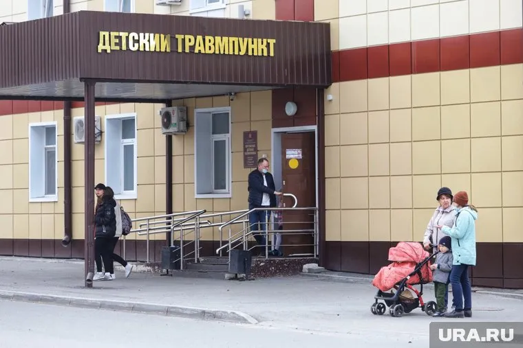 Мать пострадавшего ребенка отвезла сына в травмпункт (фото из архива)