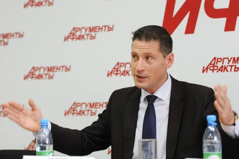 Пресс-конференция, посвященная Дню памяти людей, умерших от СПИДа. Челябинск.